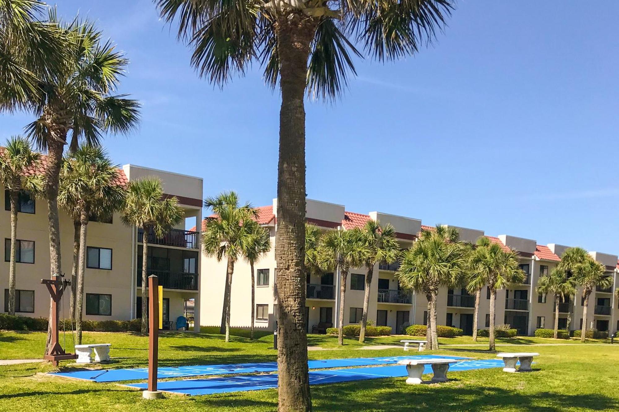 Ocean Village Club Butler Beach Стая снимка